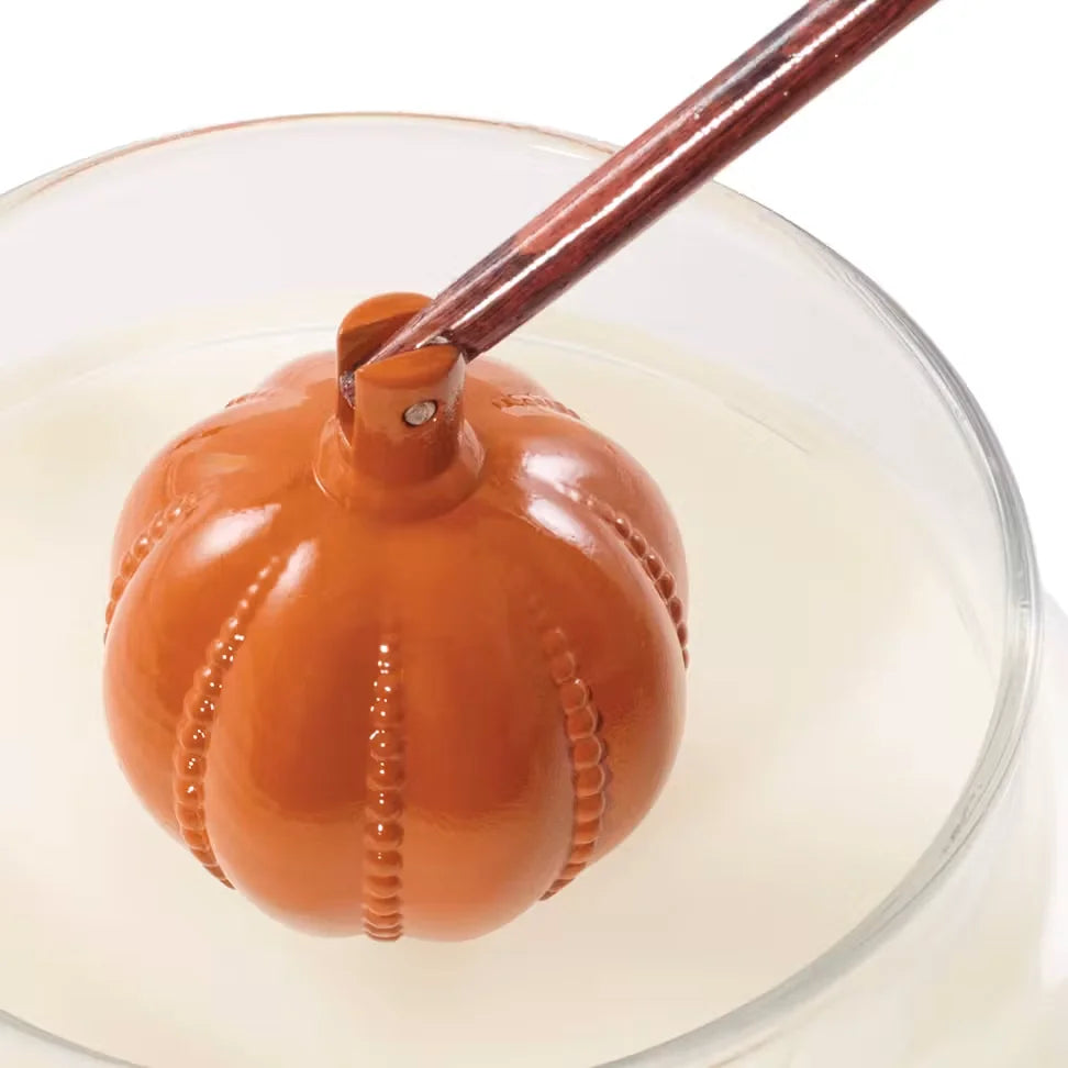 pumpkin-candle-snuffer