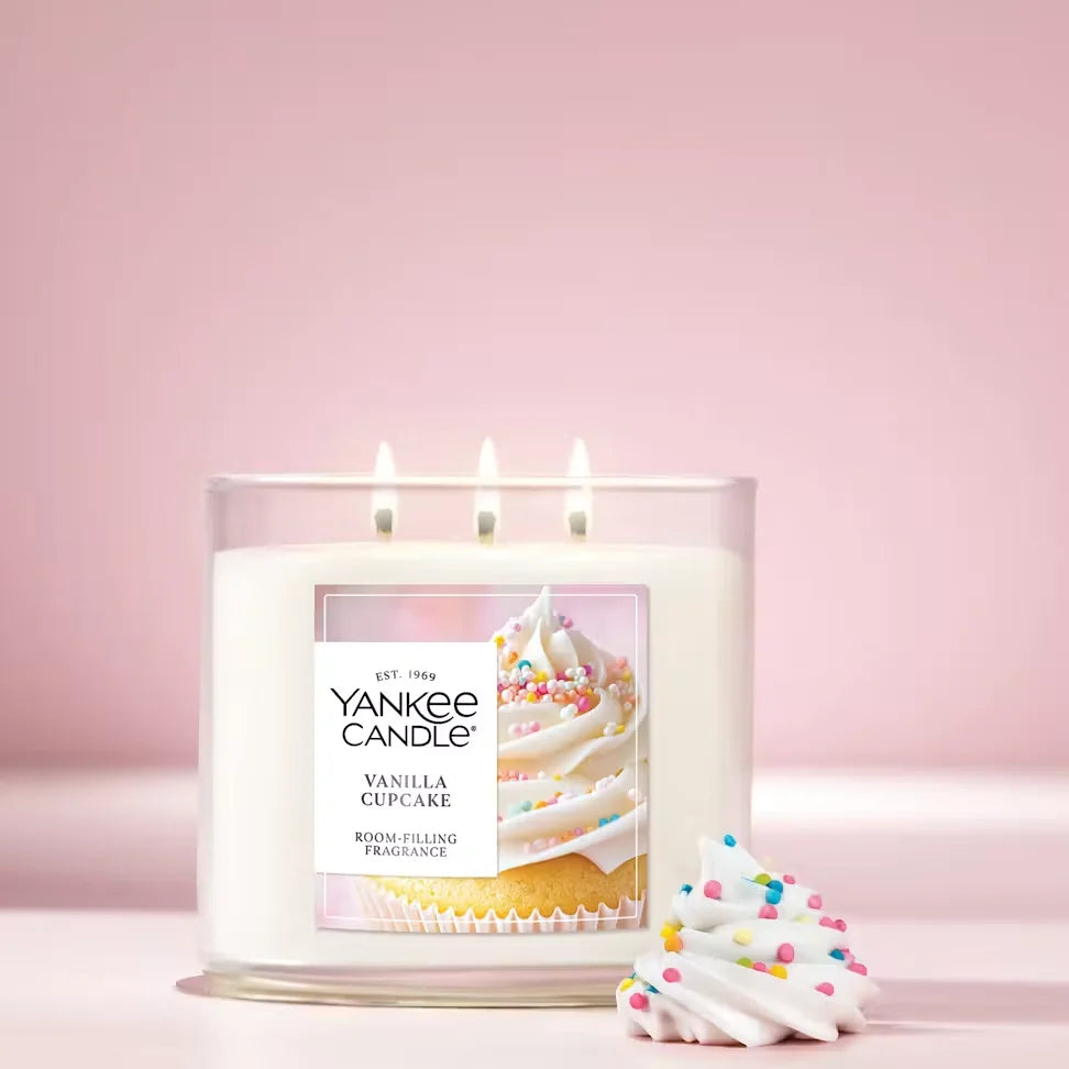 vanilla-cupcake