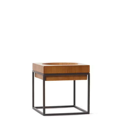 black-edge-candle-pedestal